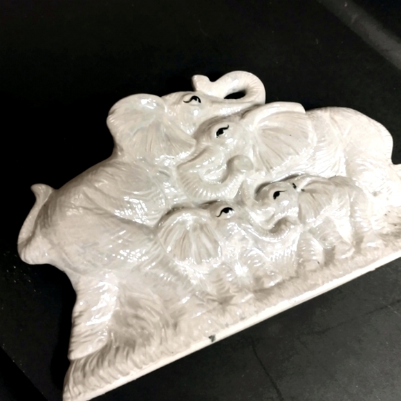 Elephant Family Statue Figure Ceramic - Picture 3 of 6